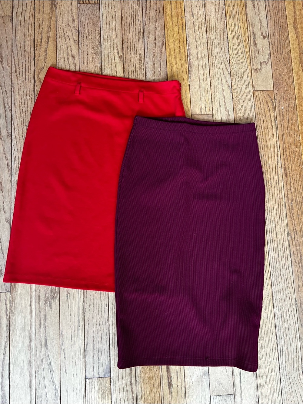 Forever 21 Red and Burgundy Pencil Skirts Lot of 2
